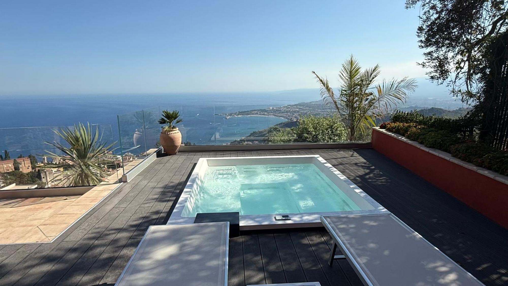 Suite mit privatem Pool